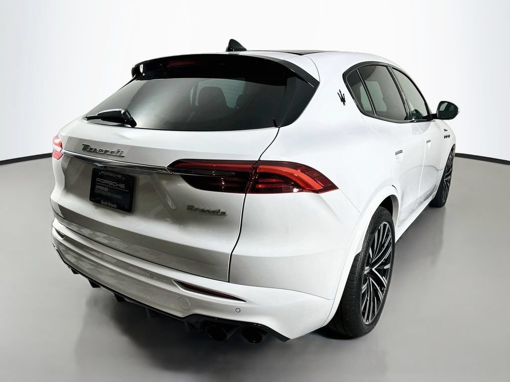 Used 2023 Maserati Grecale Modena AWD/4WD image 9