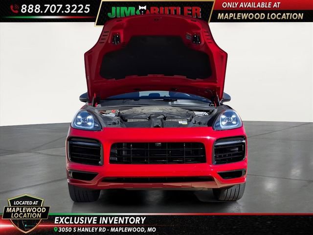 Used 2023 Porsche Cayenne Platinum Edition image 21