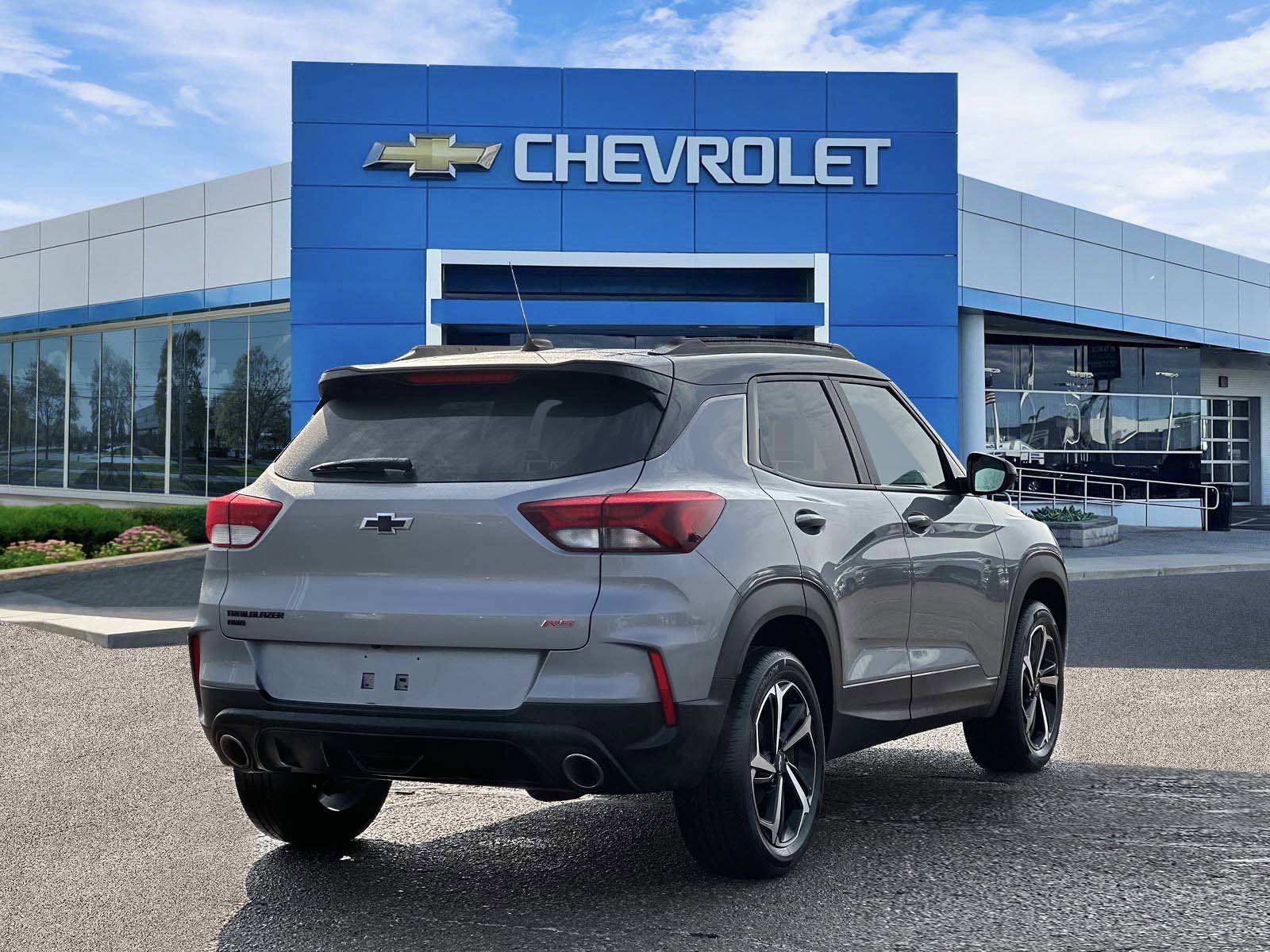 Certified 2023 Chevrolet TrailBlazer RS w/ Convenience Package image 4