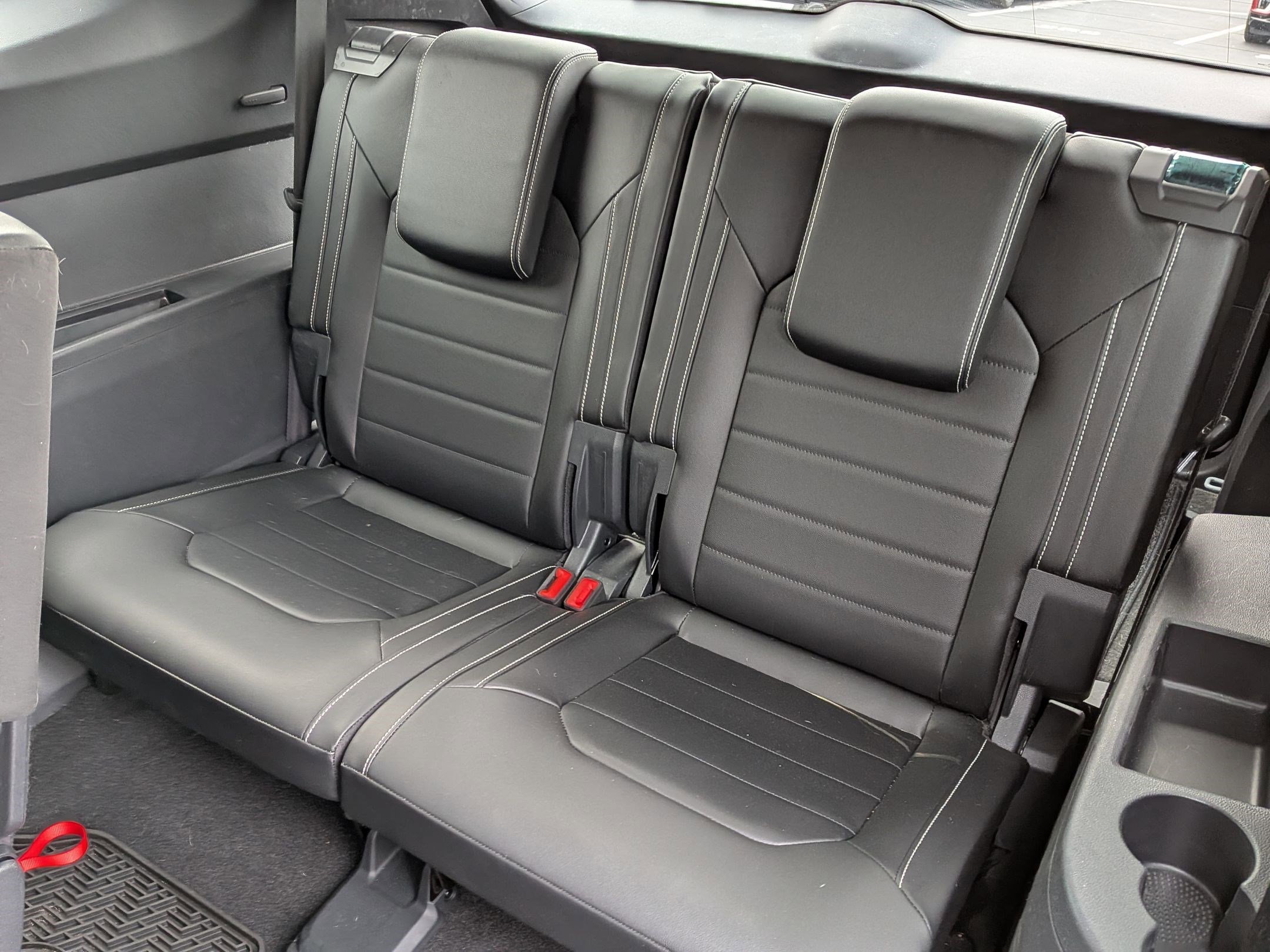 Used 2022 Volkswagen Atlas SEL Premium image 34