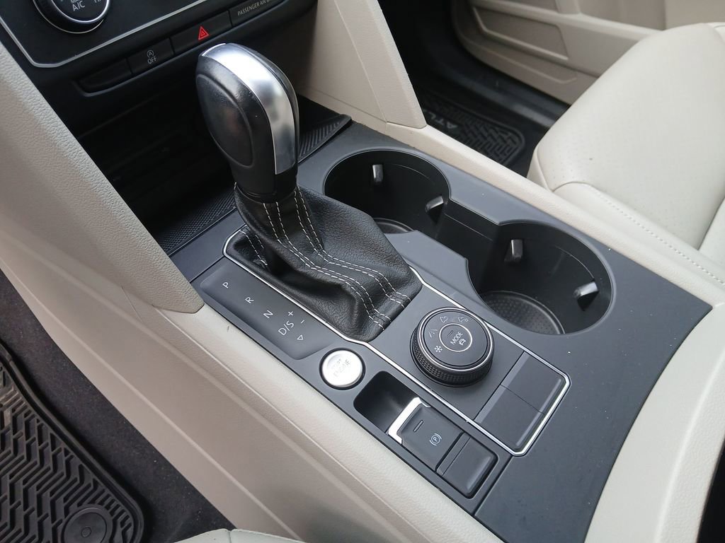 Used 2022 Volkswagen Atlas SE image 22