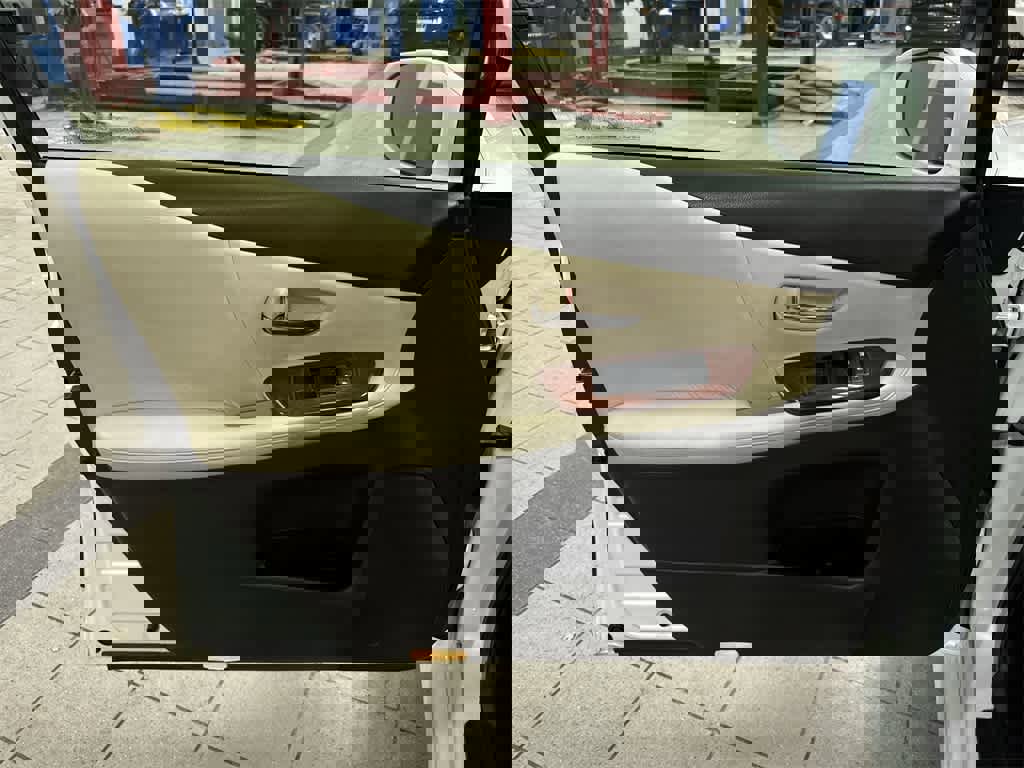 Used 2010 Lexus HS 250h image 29