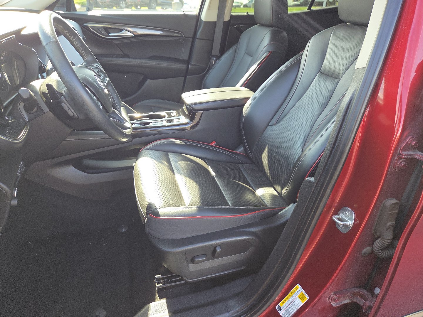 Used 2022 Buick Envision Essence w/ Technology Package II FWD image 25