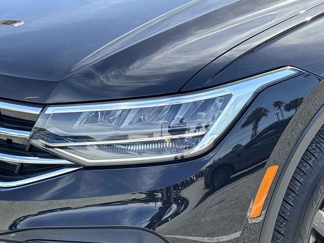 Used 2024 Volkswagen Tiguan SE image 6