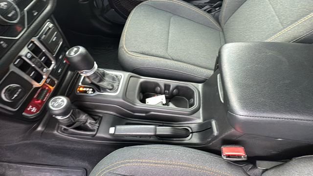 Used 2025 Jeep Wrangler Unlimited Sport S 4xe image 23