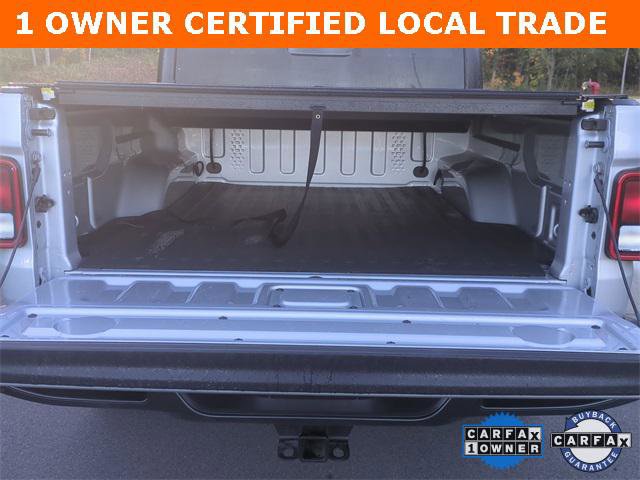 Certified 2023 Jeep Gladiator Sport image 3