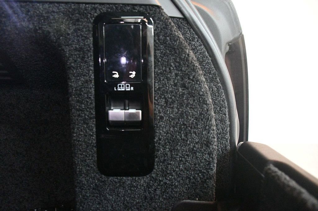 Used 2023 Land Rover Range Rover SE image 87