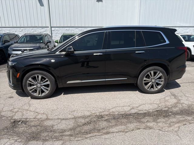 Used 2021 Cadillac XT6 Premium Luxury w/ LPO, Floor Liner Package AWD/4WD image 3
