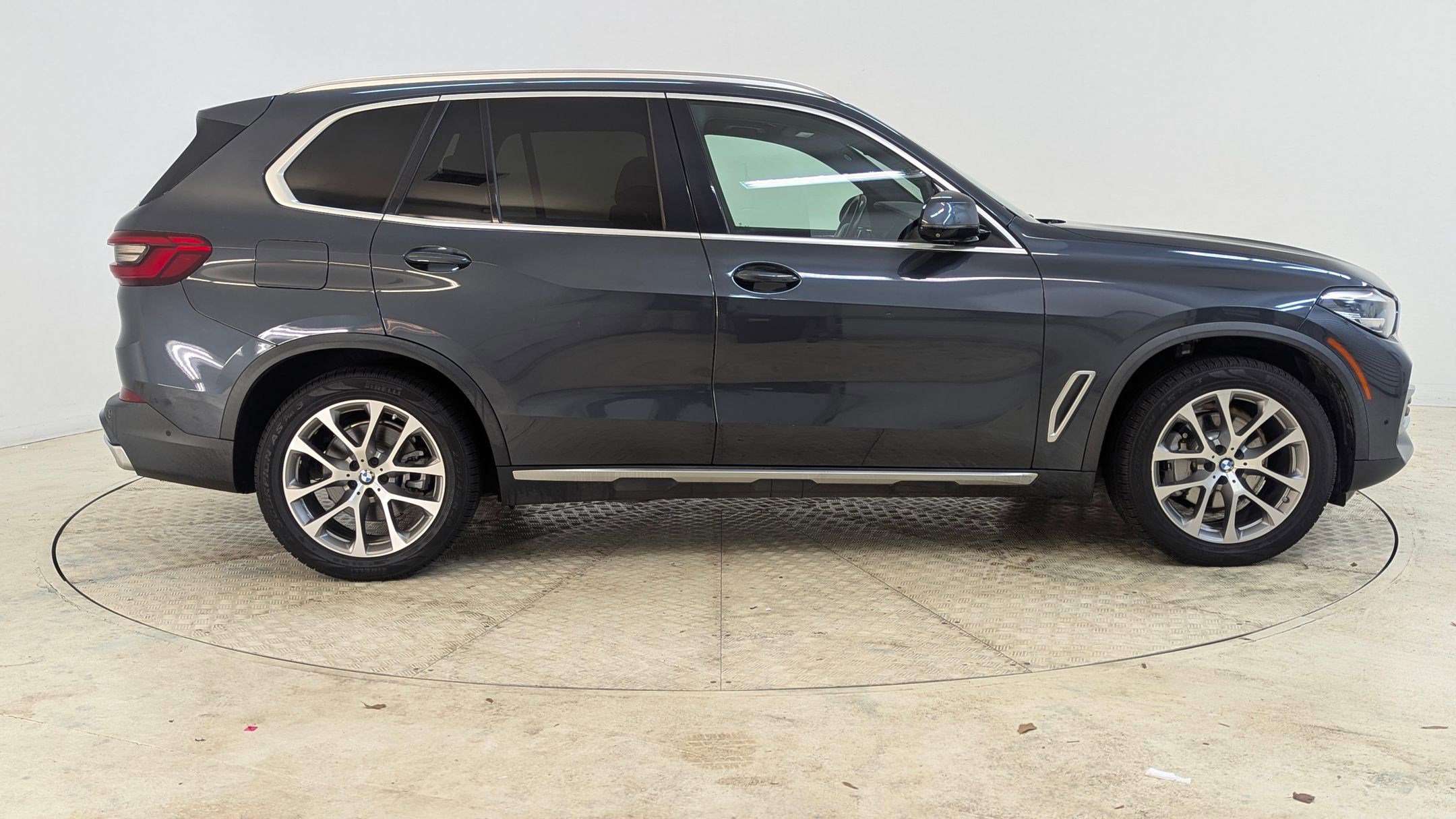 Used 2019 BMW X5 xDrive40i w/ Convenience Package image 7