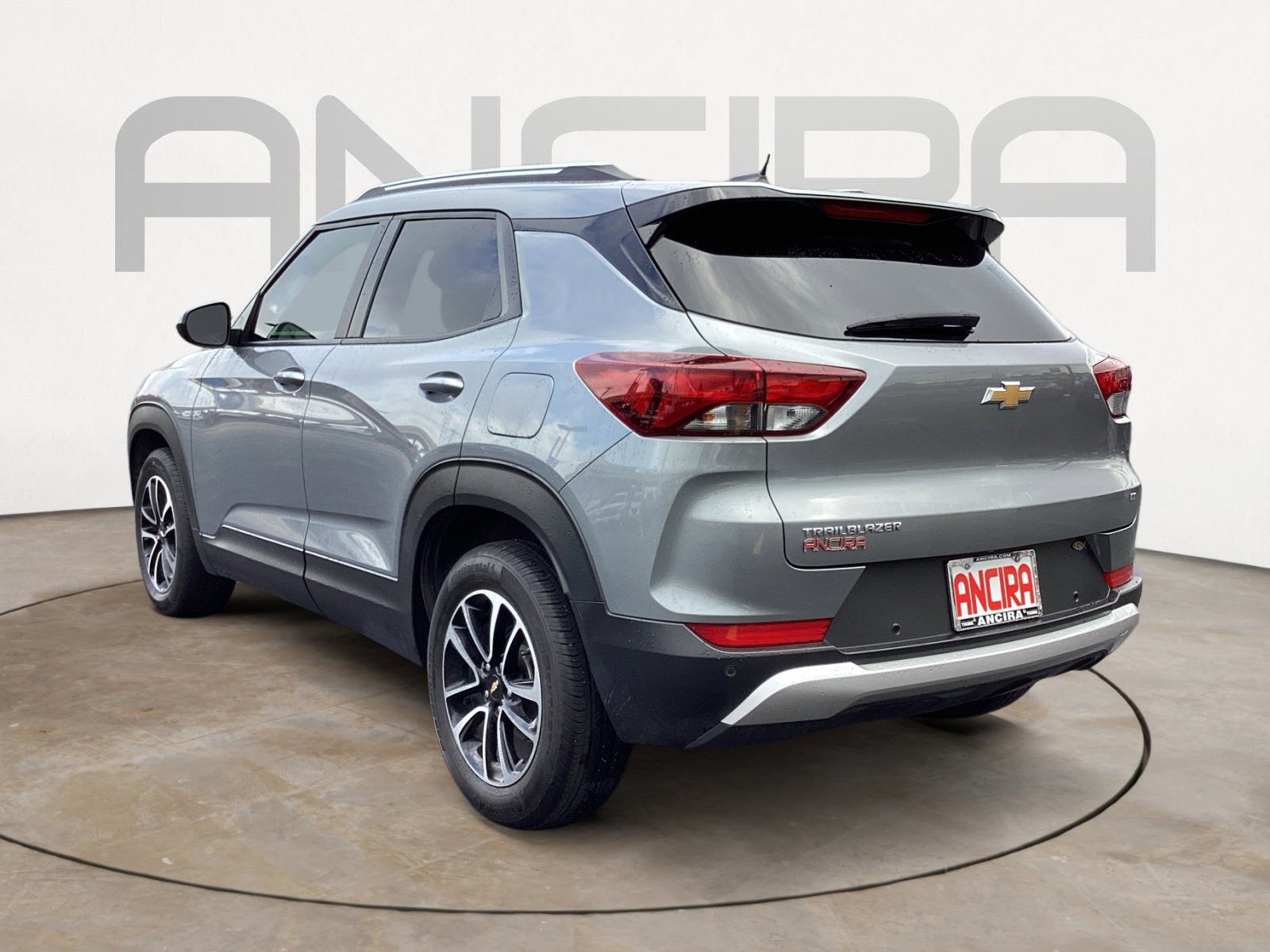 Used 2024 Chevrolet TrailBlazer LT w/ Driver Confidence Package FWD image 12