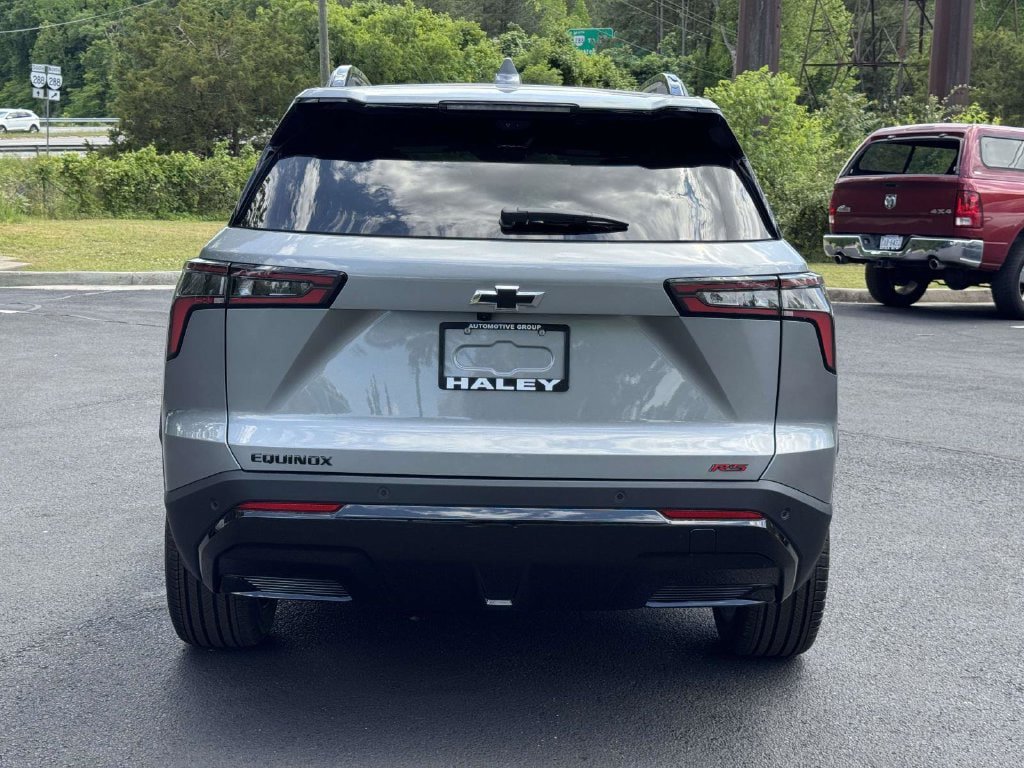 New 2026 Chevrolet Equinox RS w/ Safety and Technology Package FWD image 22
