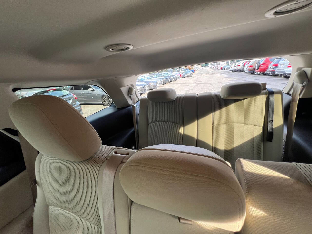 Used 2017 Dodge Journey SE w/ Flexible Seating Group image 15