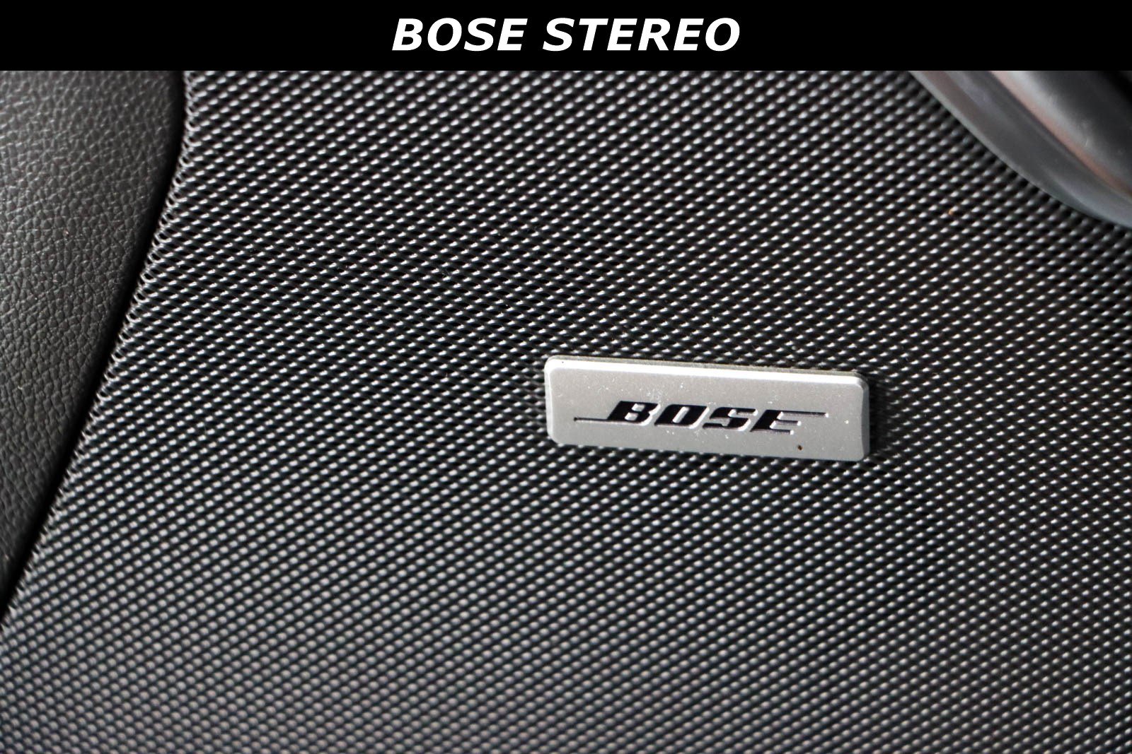 Used 2021 GMC Yukon Denali w/ Denali Premium Package image 23