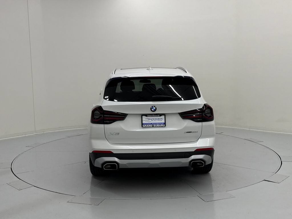 Used 2022 BMW X3 xDrive30i w/ Premium Package 2 AWD/4WD image 4