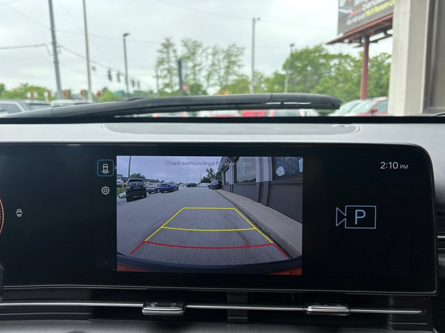Used 2025 Hyundai Kona SEL FWD image 28