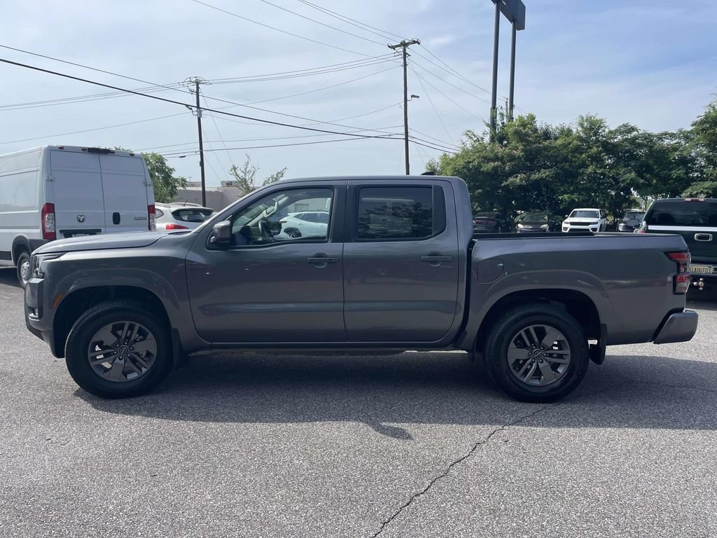 Used 2025 Nissan Frontier SV w/ SV Convenience Package RWD image 6