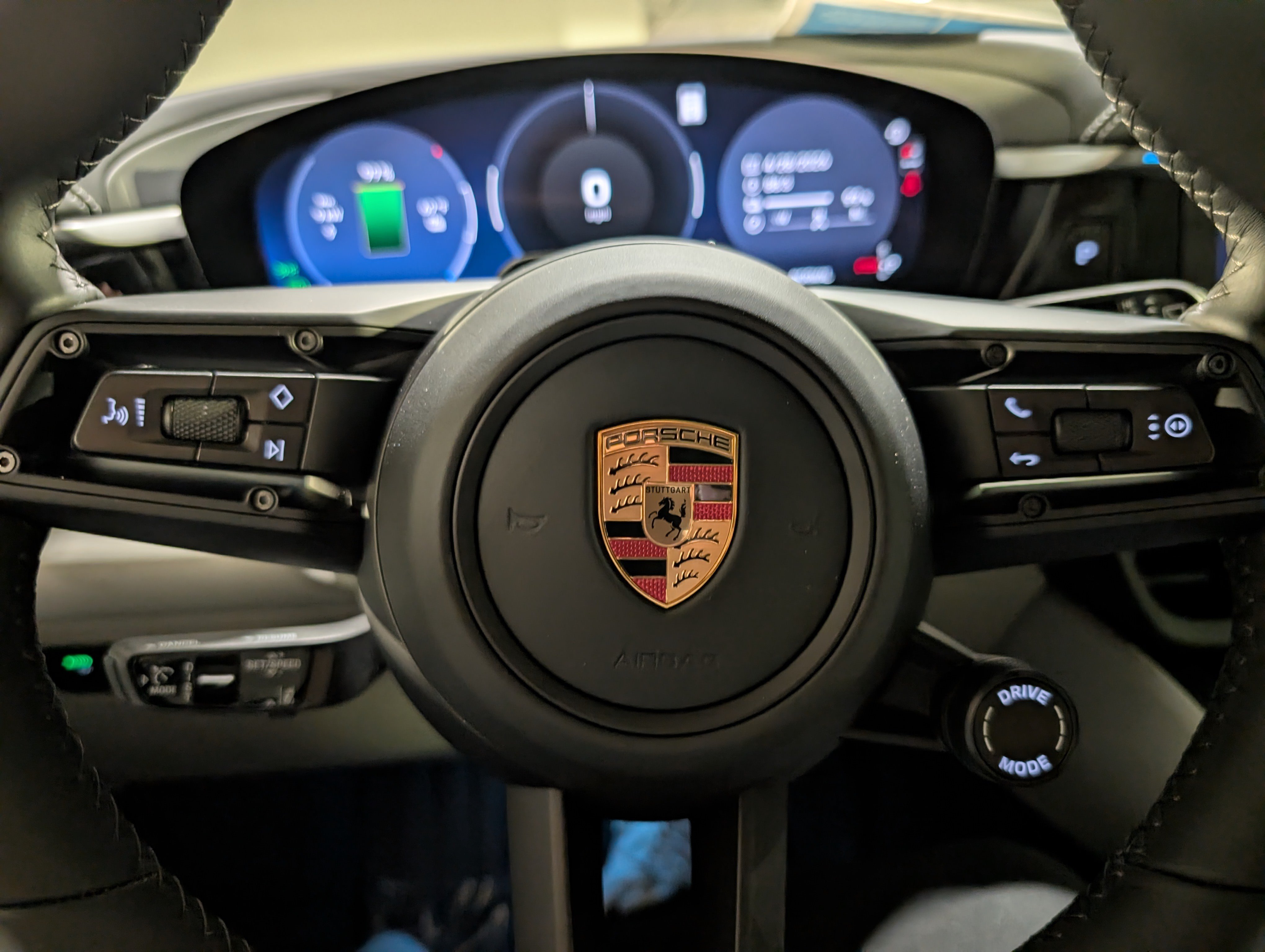 New 2026 Porsche Macan 4 Electric AWD/4WD image 28
