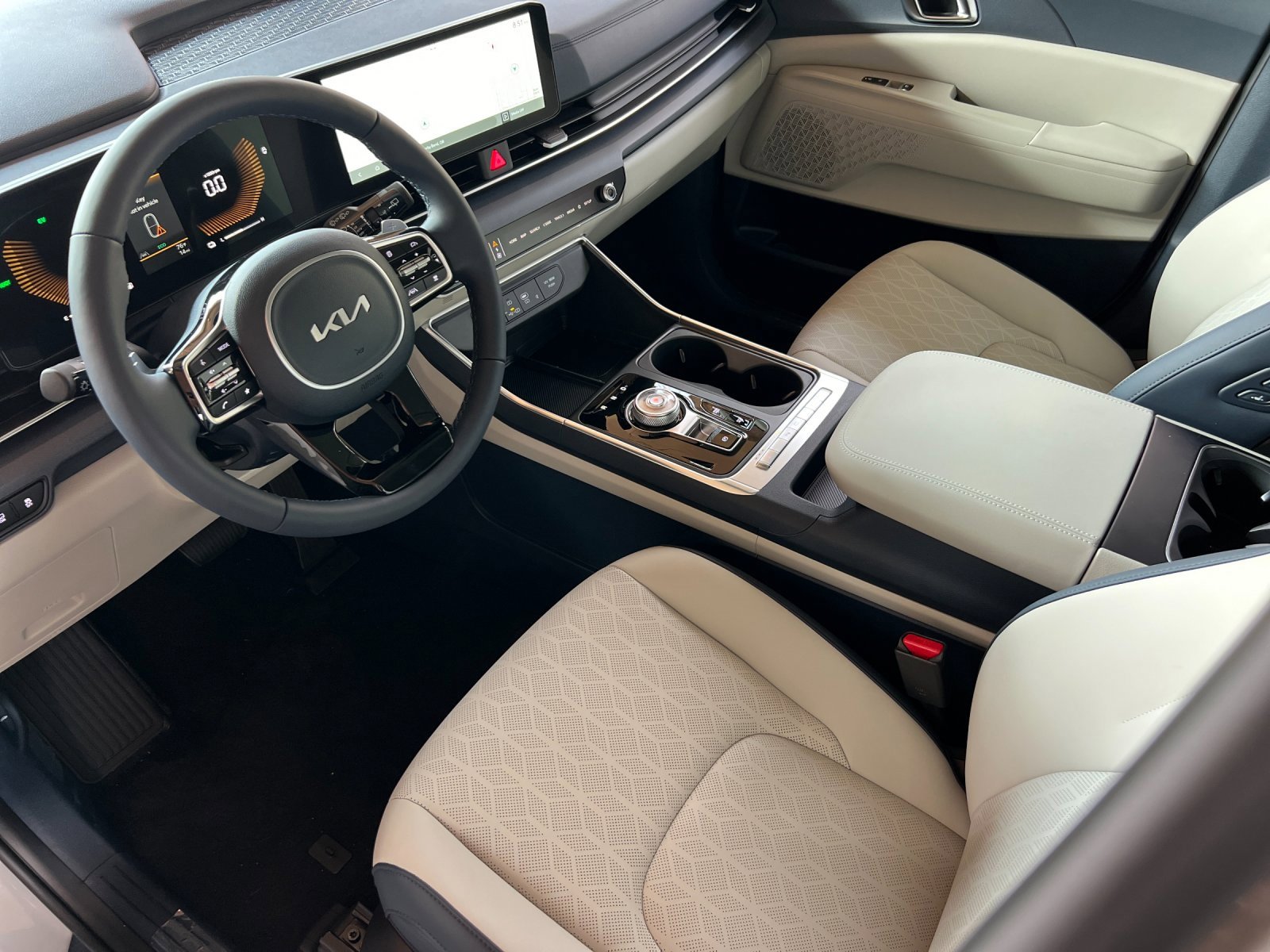 New 2026 Kia Carnival EX image 10