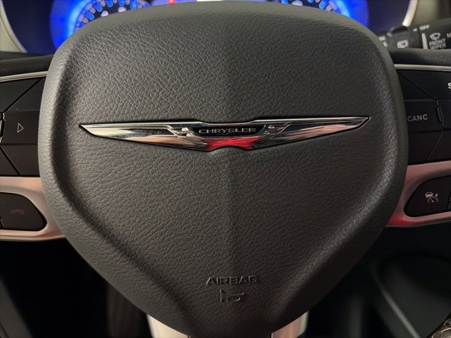 New 2026 Chrysler Pacifica Pinnacle image 26