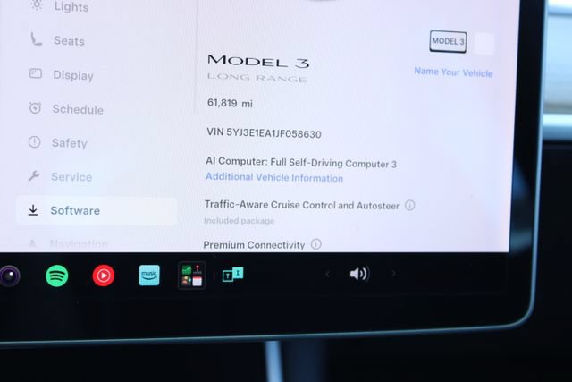Used 2018 Tesla Model 3 Long Range RWD image 17