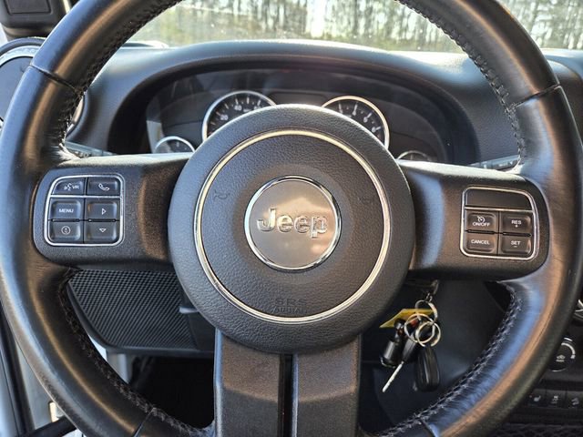 Used 2017 Jeep Wrangler Unlimited Sahara w/ Connectivity Group image 22