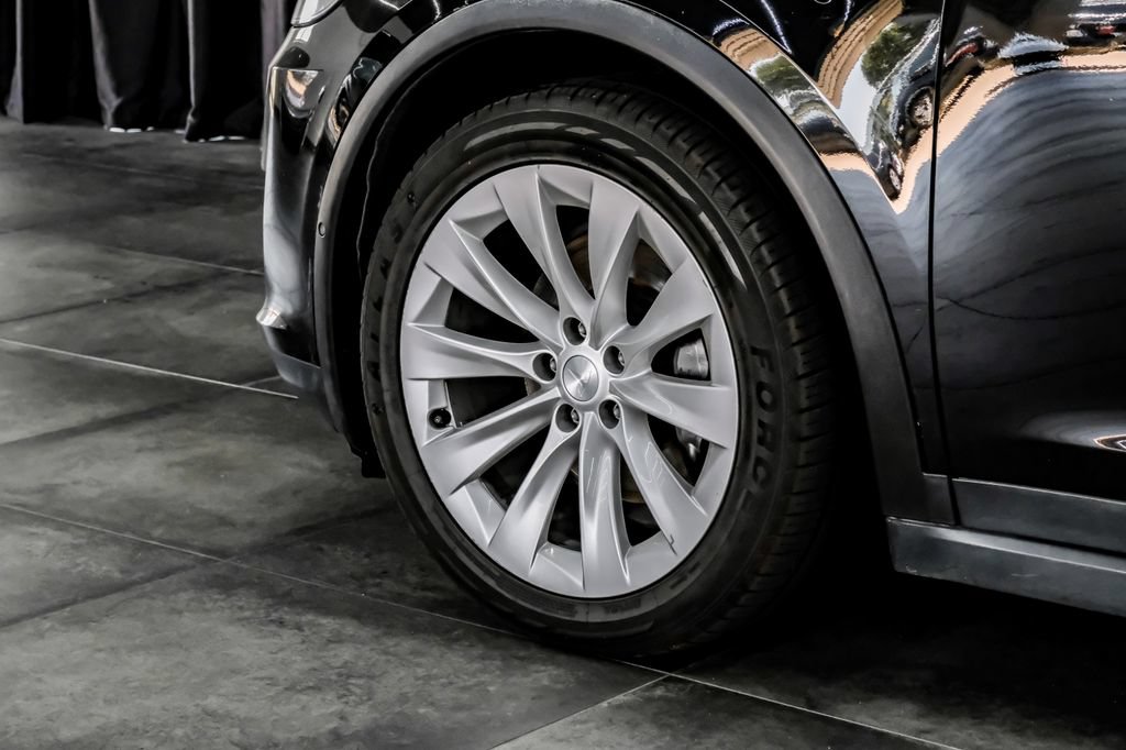 Used 2020 Tesla Model X Long Range AWD/4WD image 67