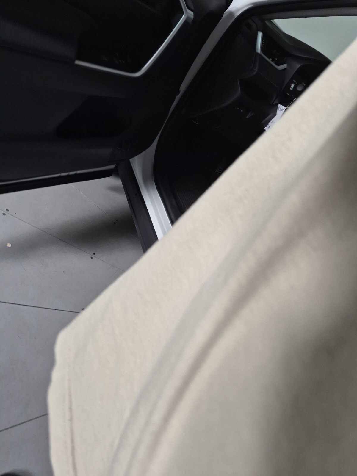 New 2025 Toyota RAV4 LE image 81