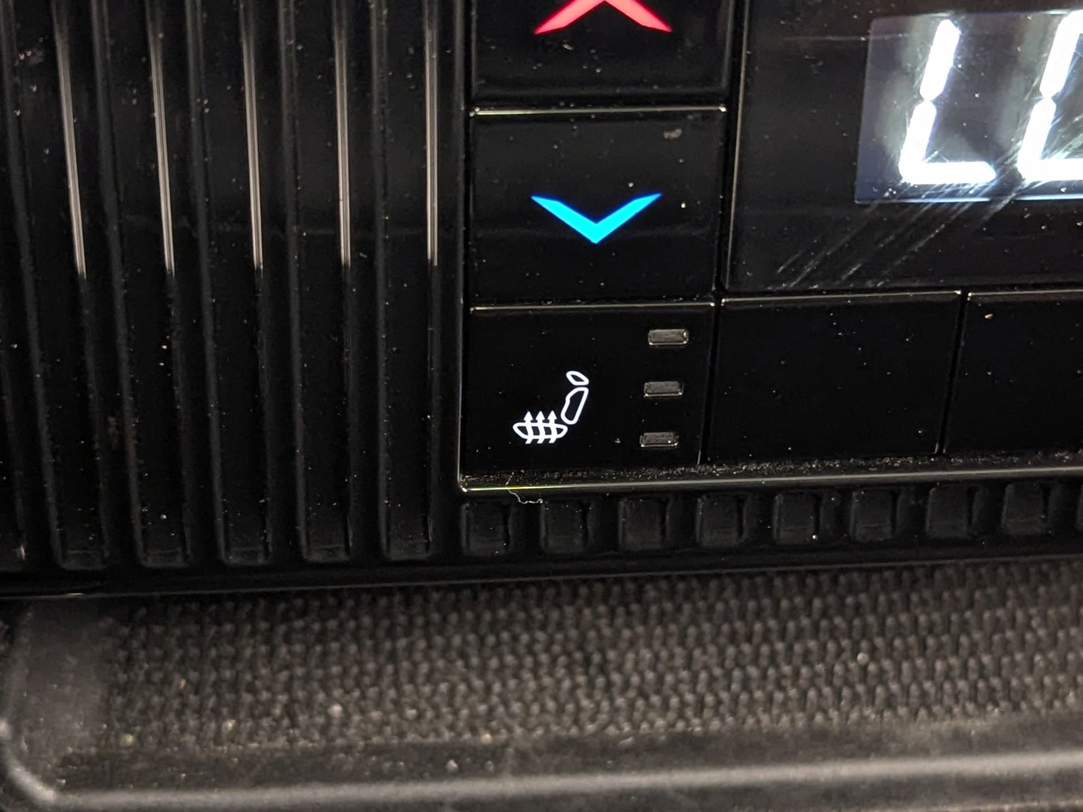 Used 2022 Jeep Wagoneer Series III w/ Premium Group I image 15