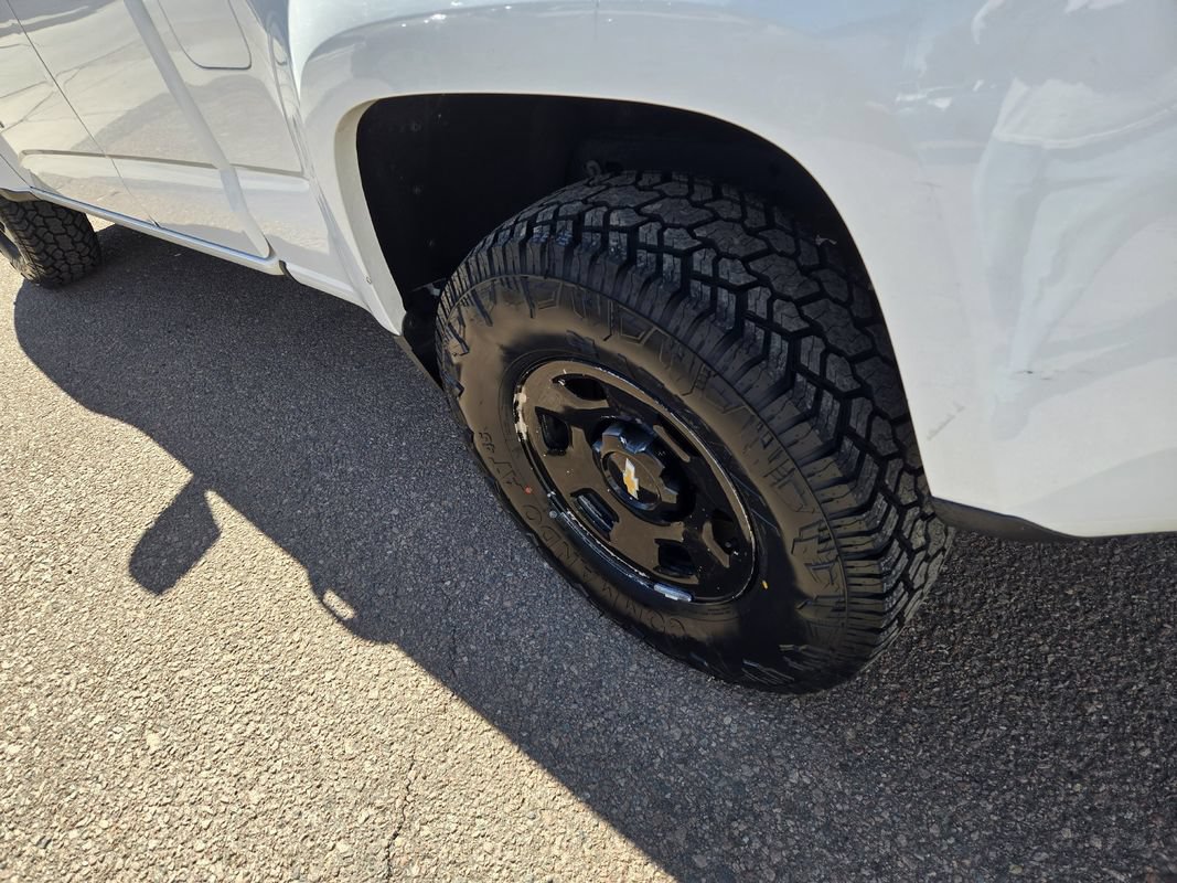 Used 2016 Chevrolet Colorado W/T AWD/4WD image 7
