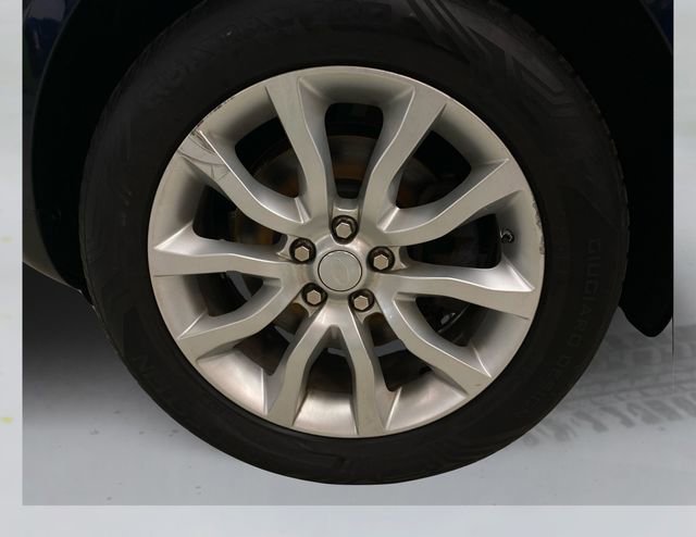 Used 2016 Land Rover Range Rover Sport HSE image 19