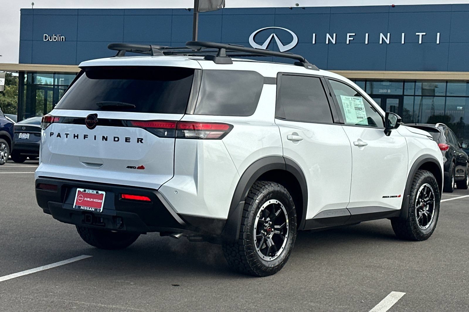 New 2026 Nissan Pathfinder Rock Creek w/ Rock Creek Premium Package AWD/4WD image 4