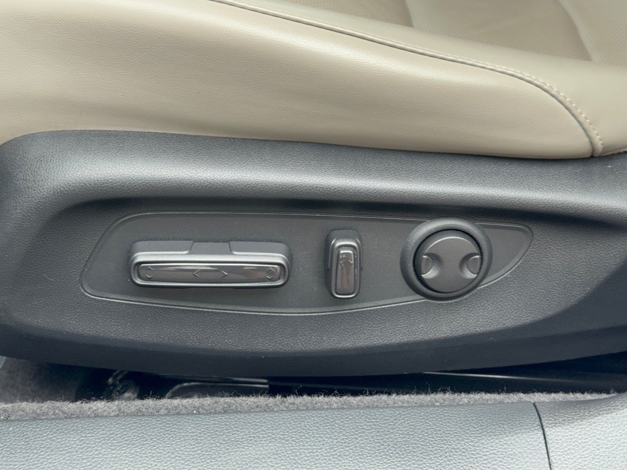 Used 2024 Honda Accord Touring image 16