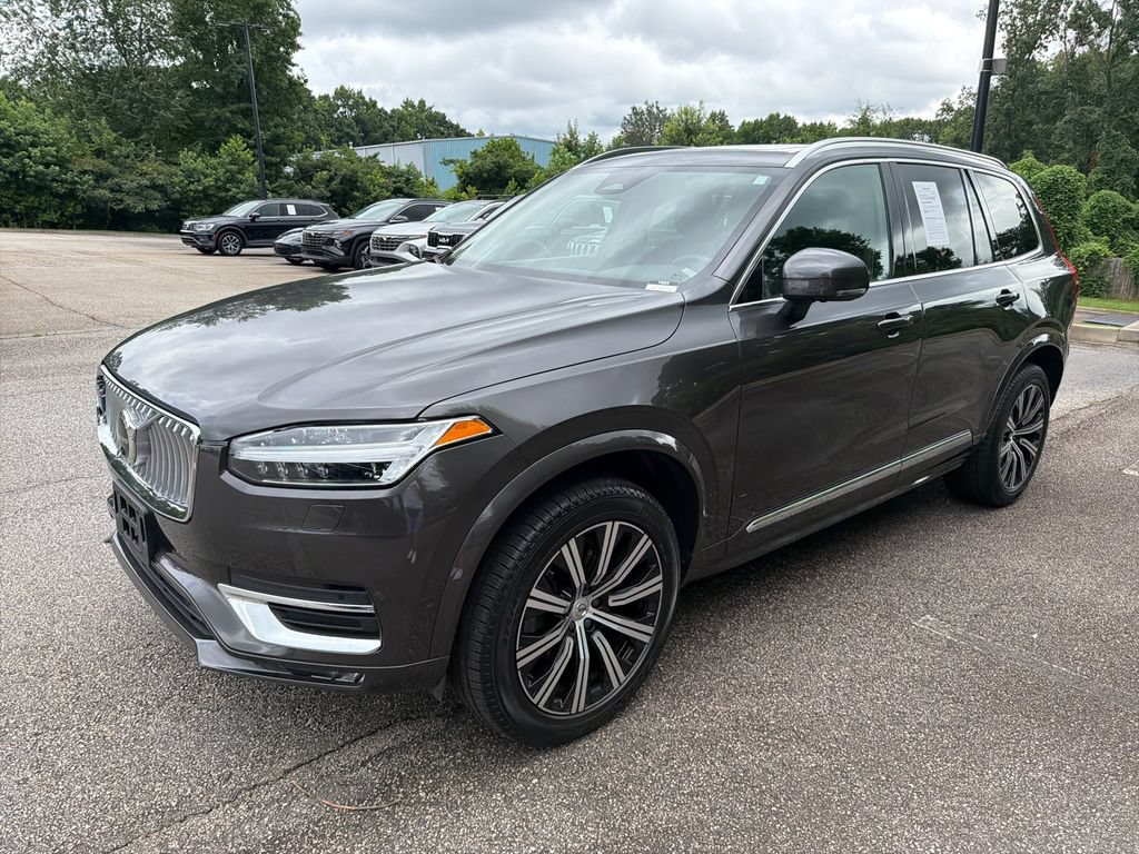 Used 2023 Volvo XC90 B6 Plus AWD/4WD image 3