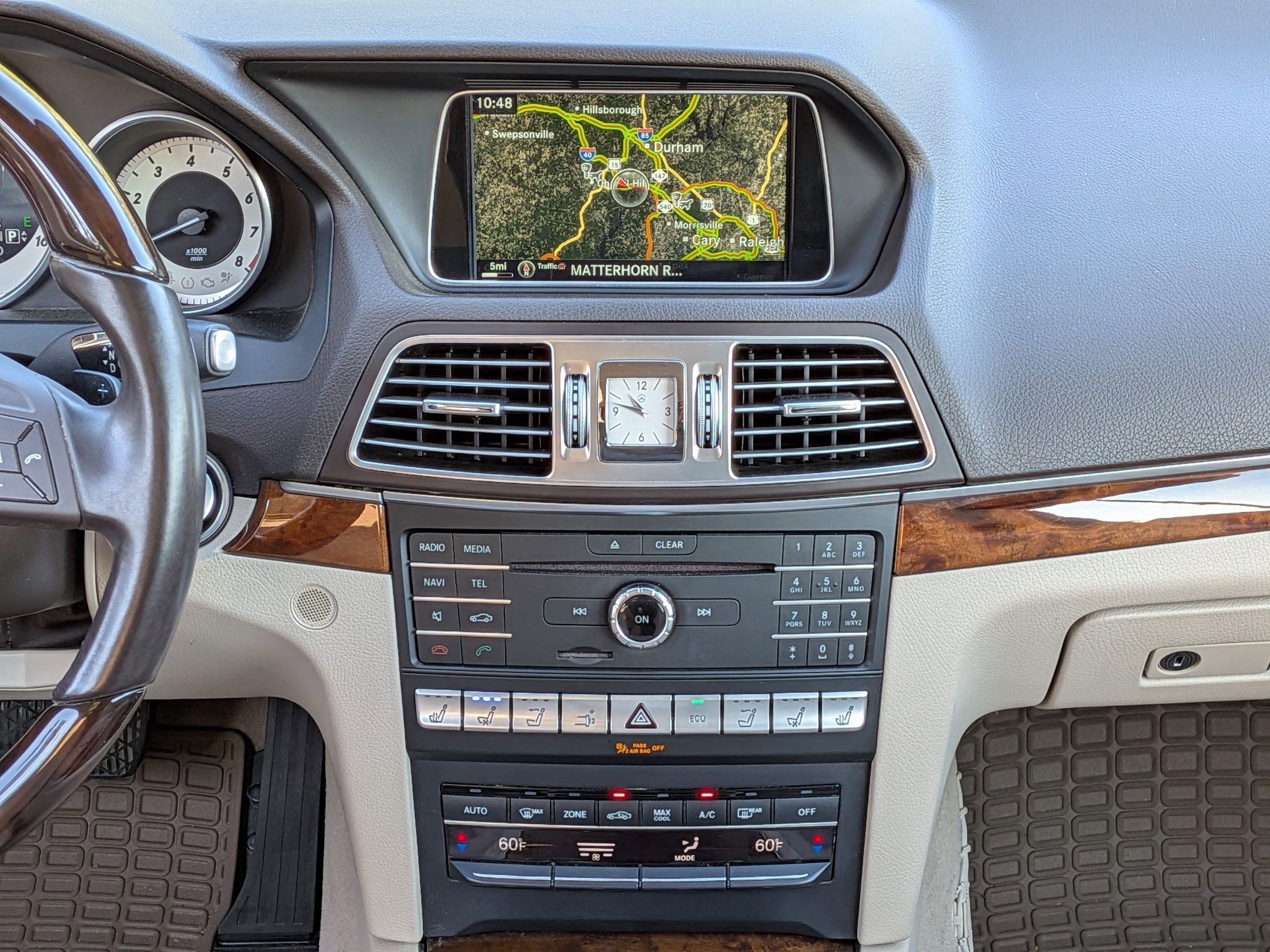 Used 2016 Mercedes-Benz E 400 Cabriolet image 19
