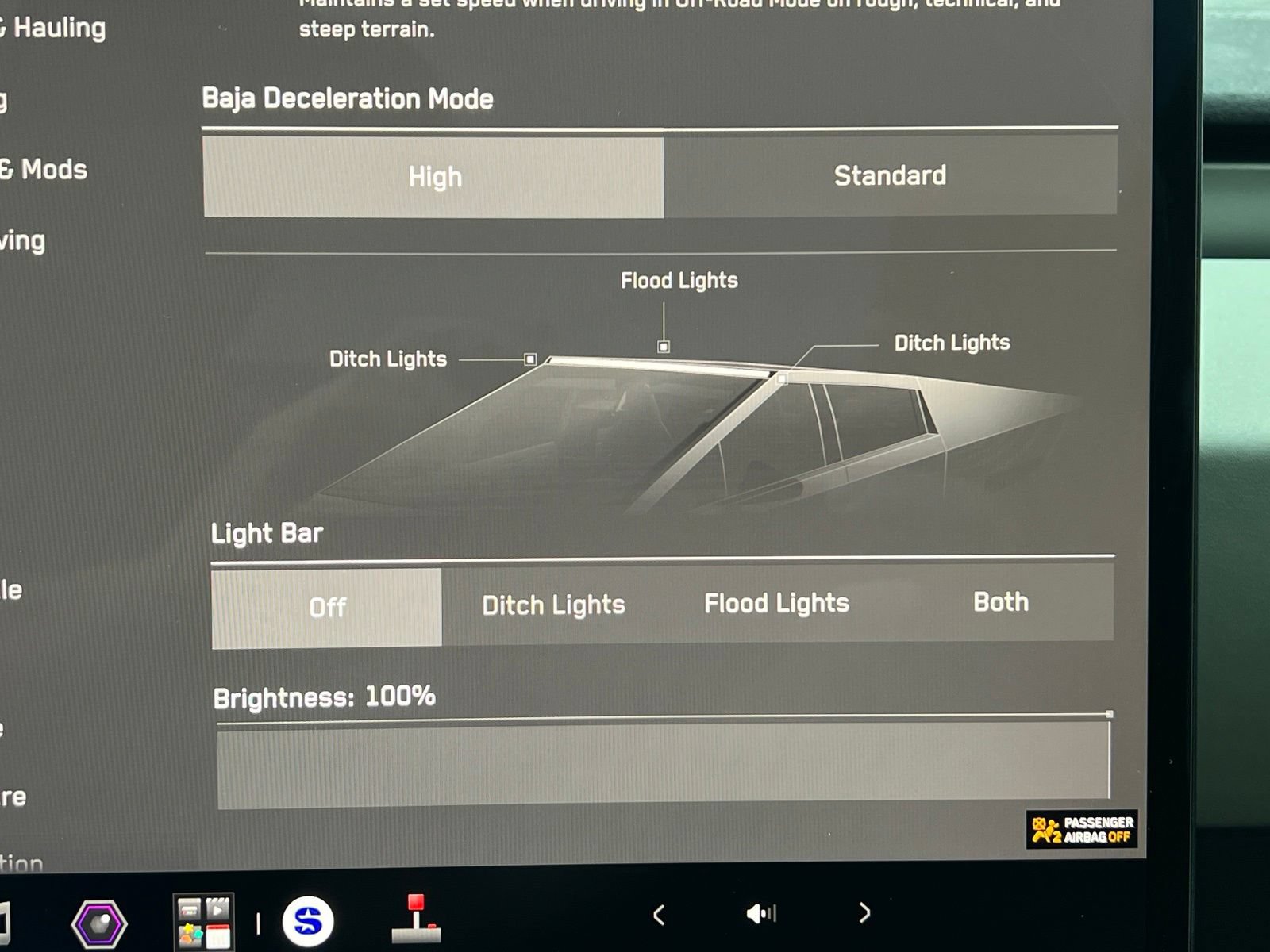 Used 2024 Tesla Cybertruck Cyberbeast AWD/4WD image 25