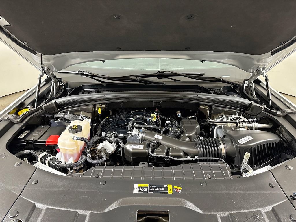 Used 2023 Jeep Grand Cherokee Altitude image 28