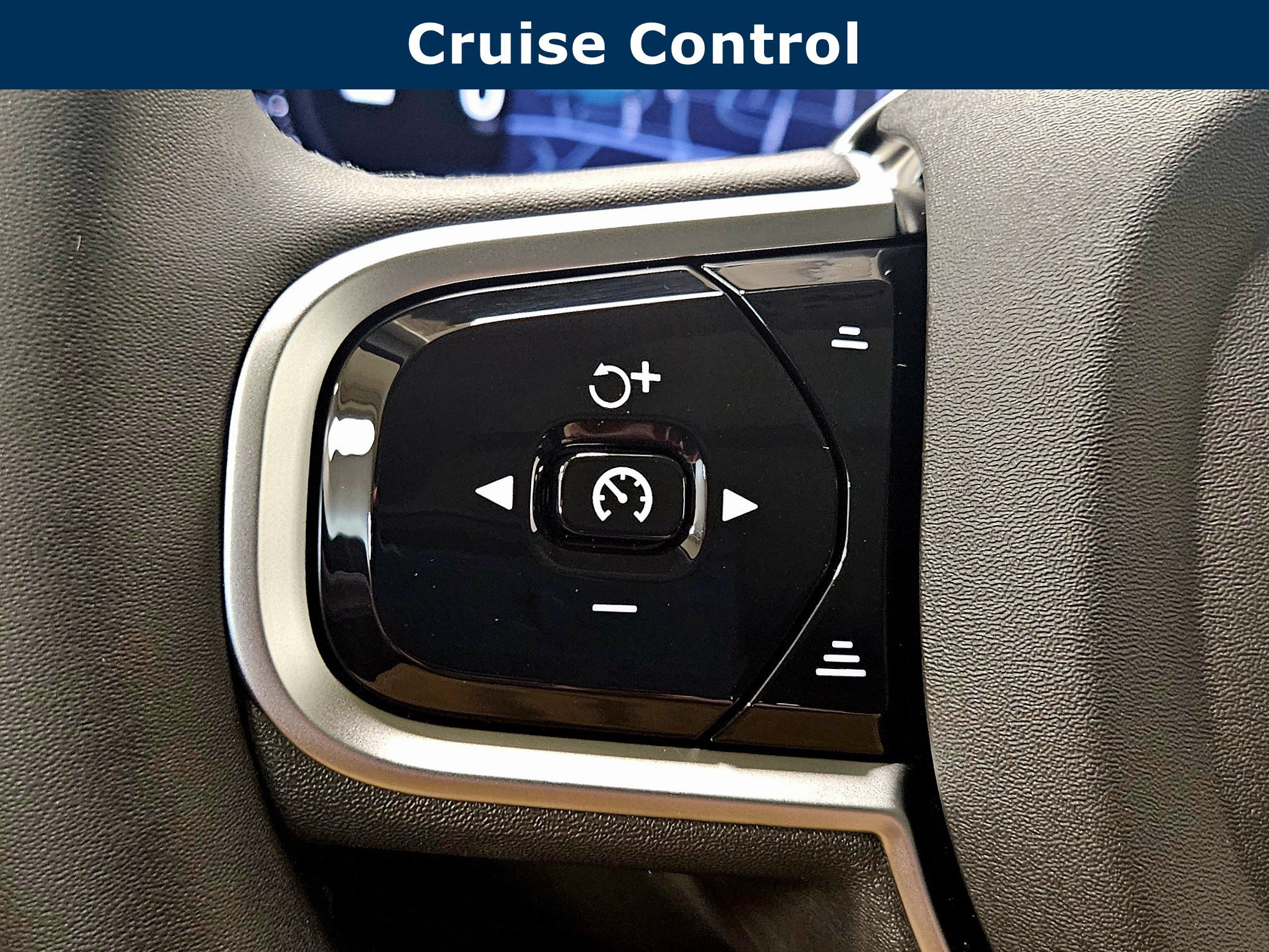 New 2026 Volvo XC90 B6 Ultra w/ Protection Package image 40