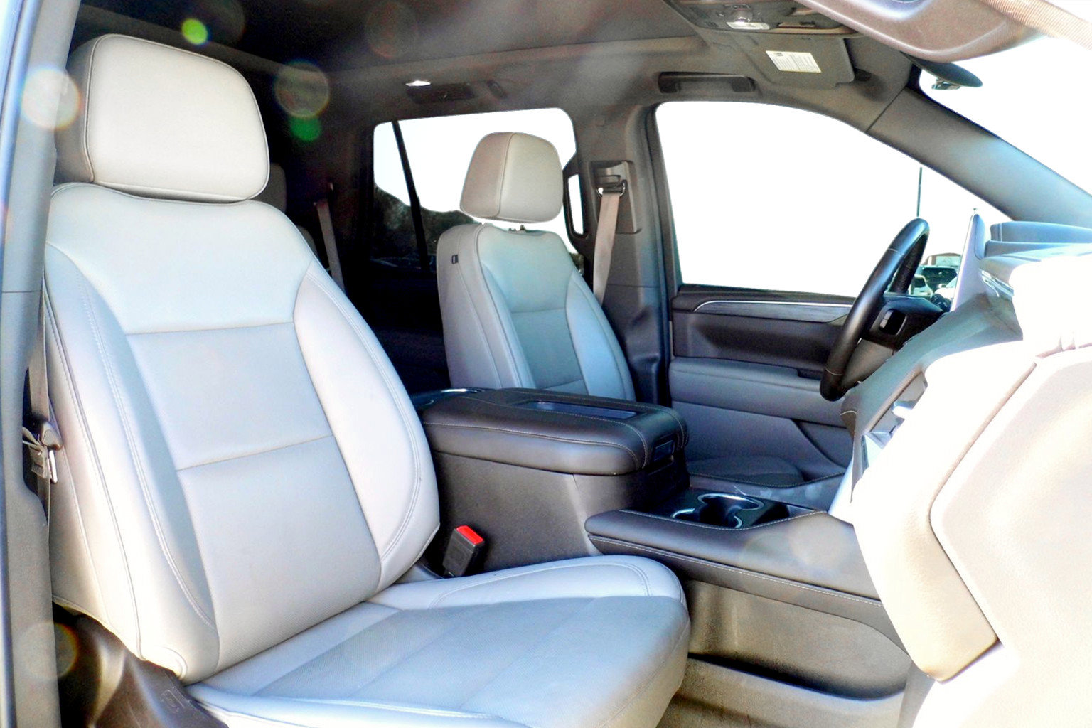 Used 2021 GMC Yukon SLT w/ SLT Premium Package image 33