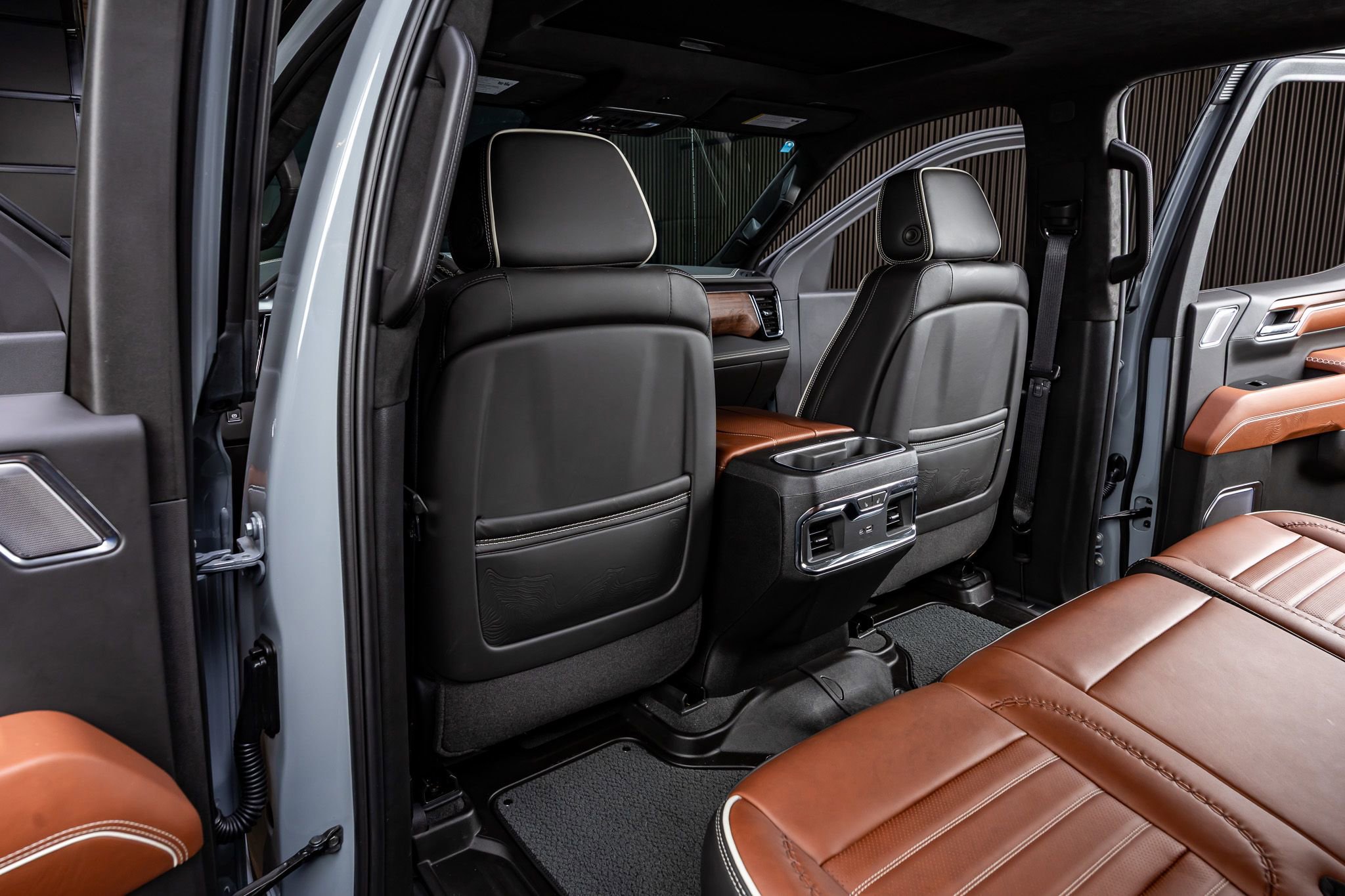 Used 2025 GMC Sierra 1500 Denali Ultimate image 34