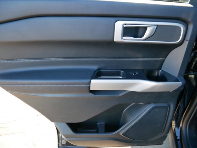 Certified 2023 Ford Explorer XLT w/ Equipment Group 202A image 13