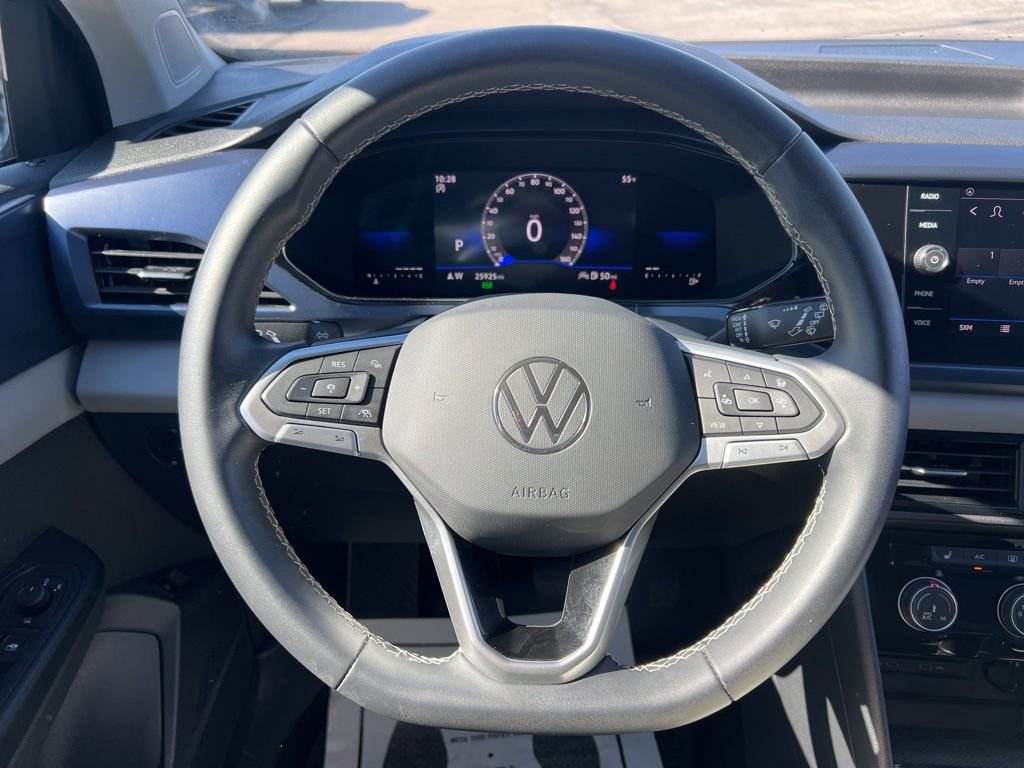 Used 2023 Volkswagen Taos SE image 16