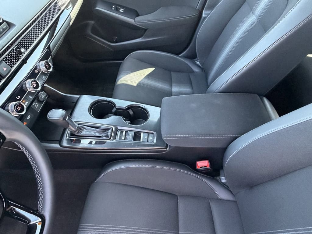 Used 2023 Honda Civic Sport image 19