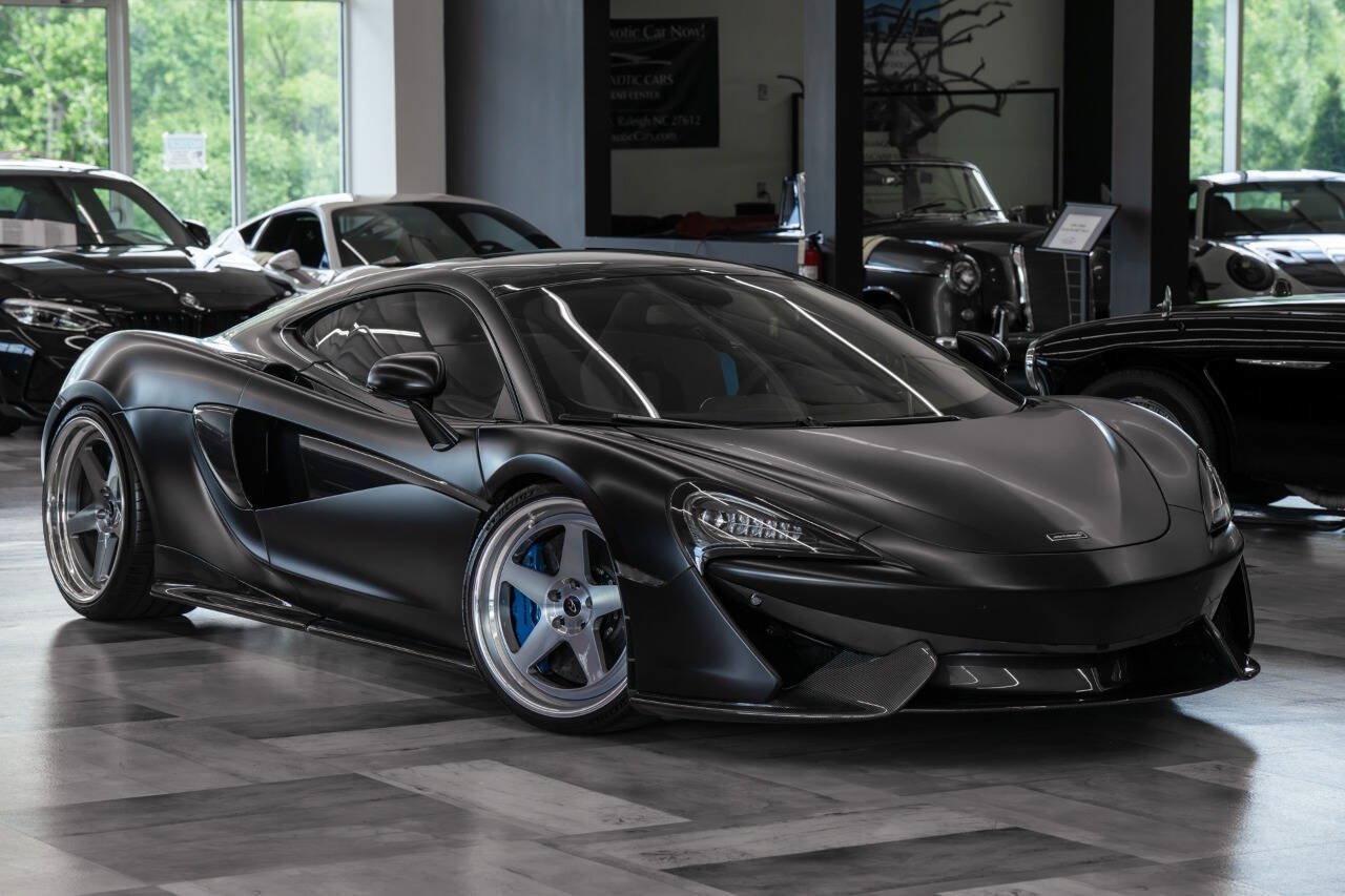 Used 2017 McLaren 570S RWD image 2