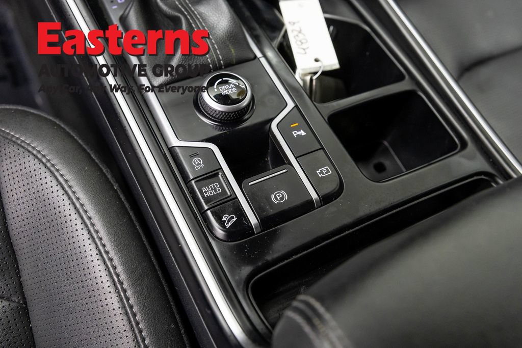 Used 2024 Kia Sorento S FWD image 21