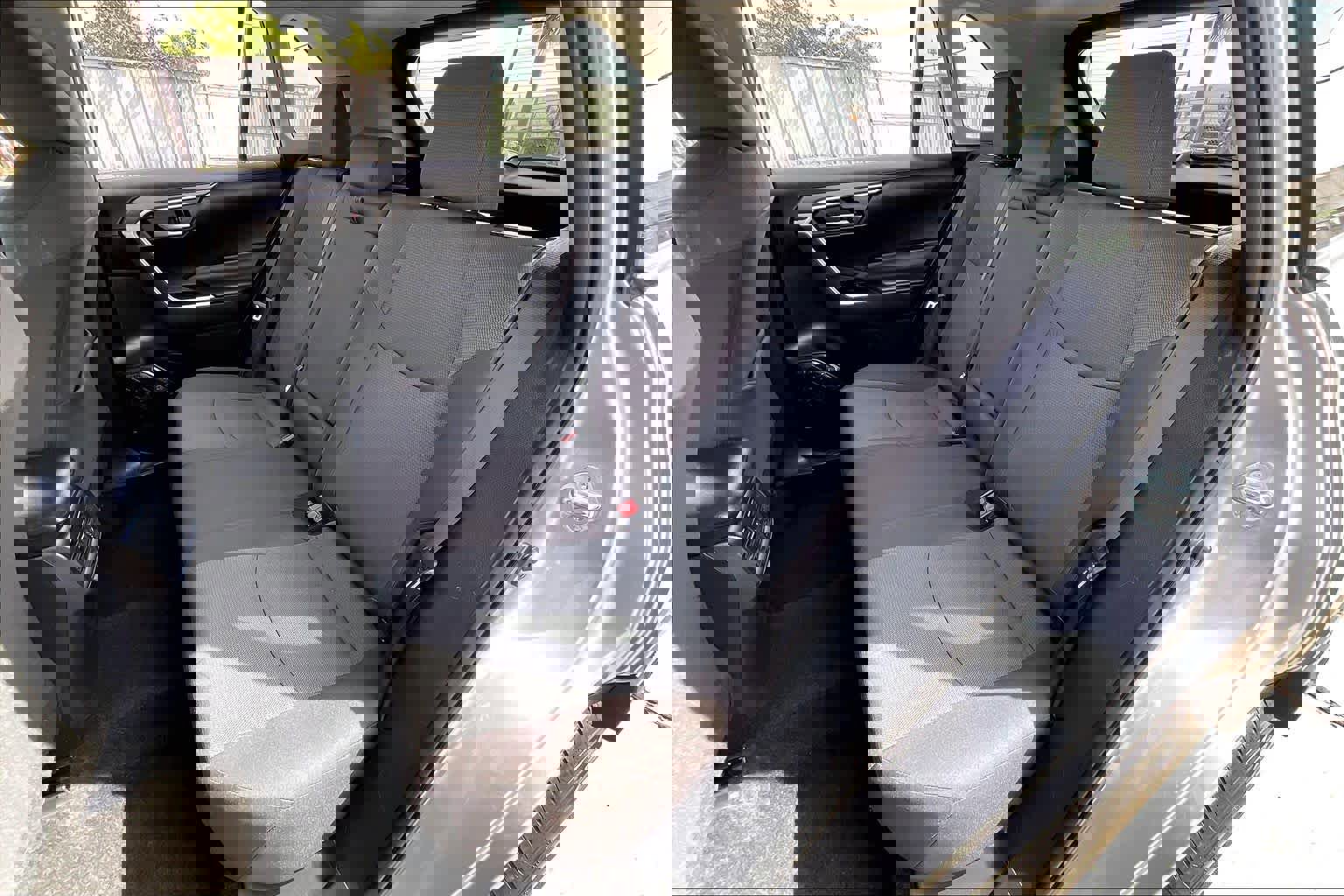 Used 2025 Toyota RAV4 XLE image 22