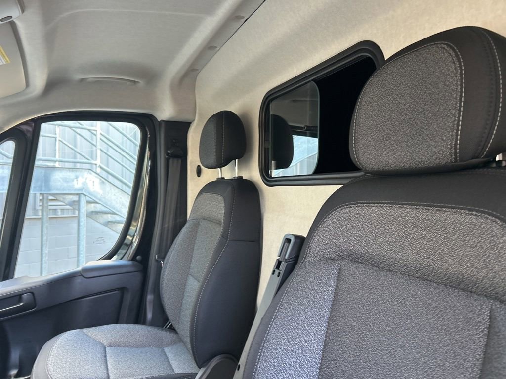 New 2026 RAM ProMaster 2500 w/ Convenience Group image 37