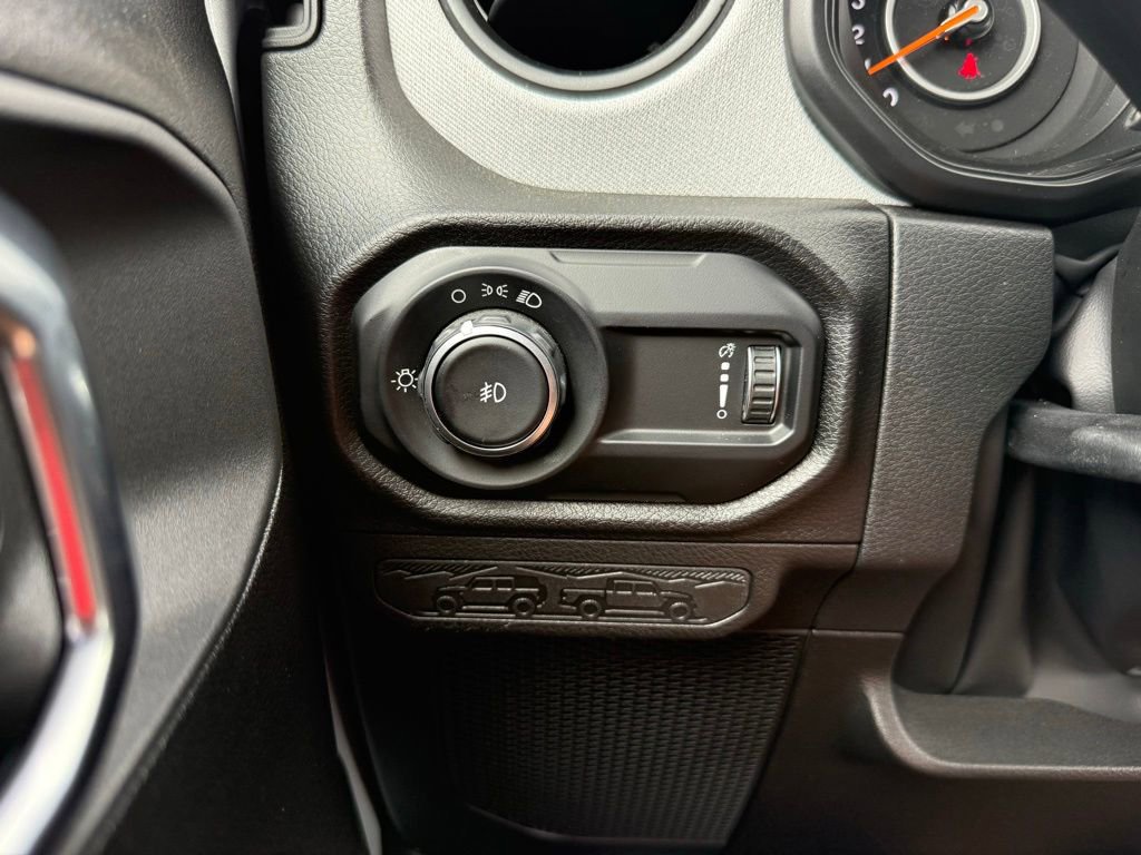Used 2024 Jeep Wrangler Unlimited Sport AWD/4WD image 20