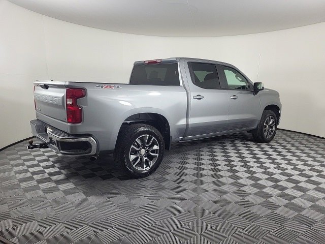 Used 2025 Chevrolet Silverado 1500 LT image 9