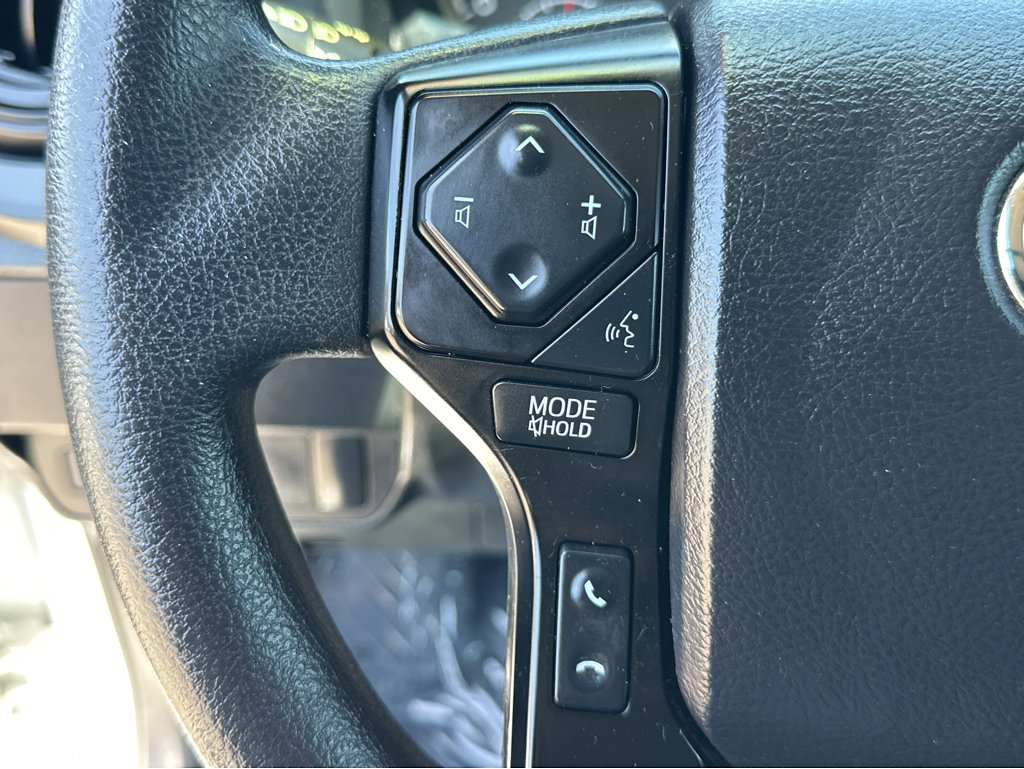 Used 2022 Toyota Tacoma SR RWD image 22