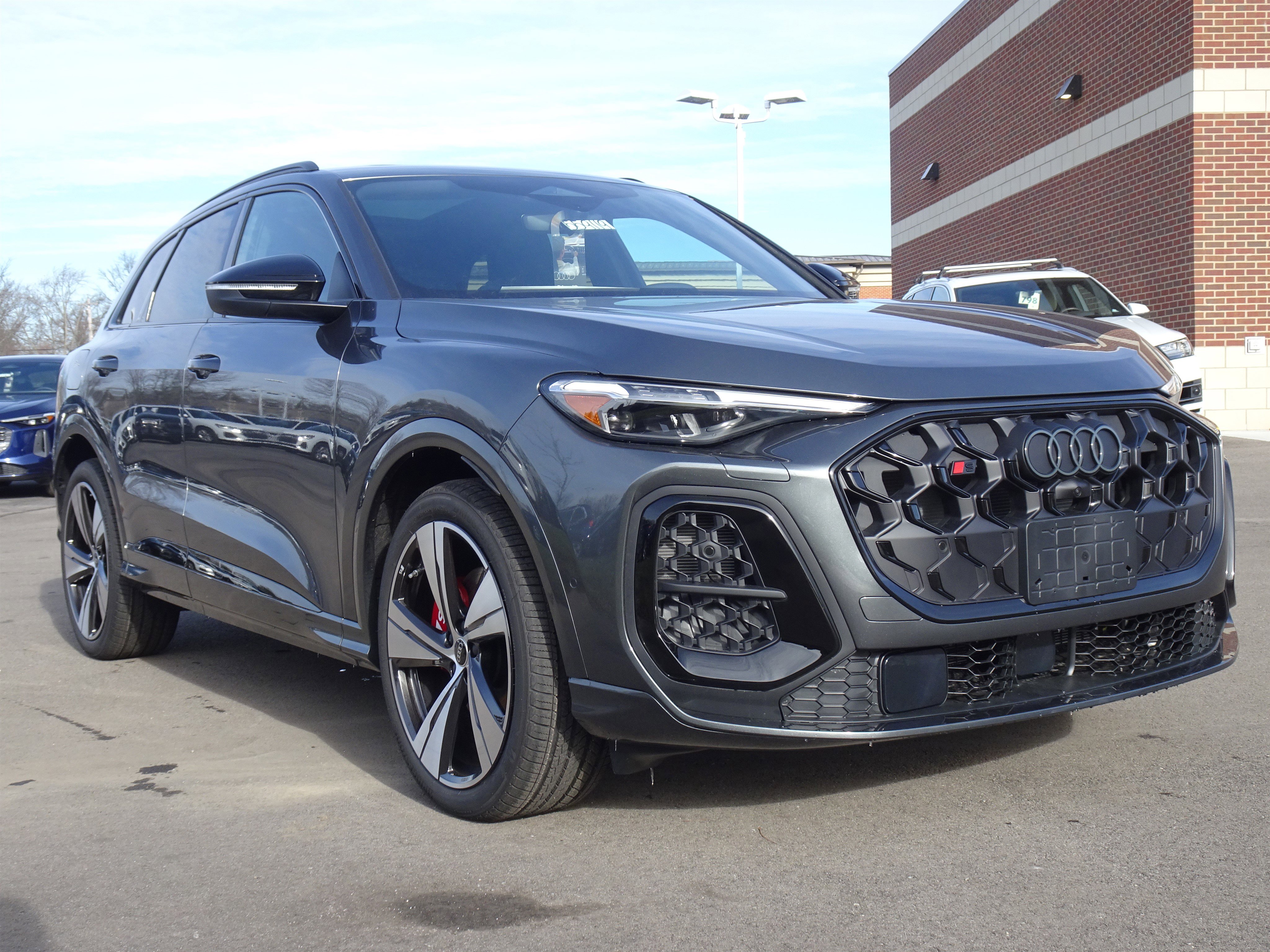 New 2025 Audi SQ5 Premium Plus image 6